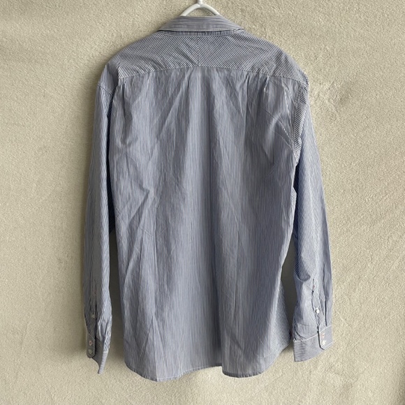 G.H. Bass & Co. Slim Fit Premium Monogram Series Dress Shirt. - Picture 2 of 8